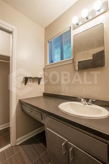 Building Photo - 755 St Charles Ave NE