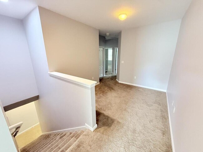 Building Photo - 1888 Compass Flower Way