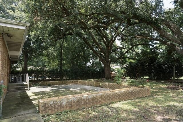 Building Photo - 6 Gelbke Dr