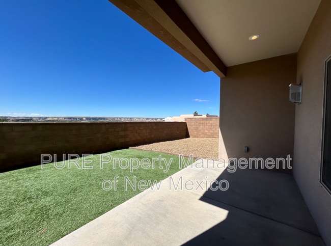 Building Photo - 2805 Rabbitbrush Dr