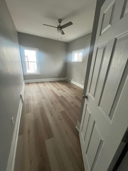 Building Photo - 1569 Glenmont Rd