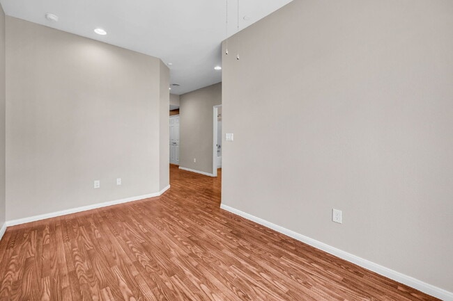 Building Photo - Modern, Guard Gated, and Close to Everything! 3-Bed Townhome Near St. Rose Parkway and Liberty Hi...