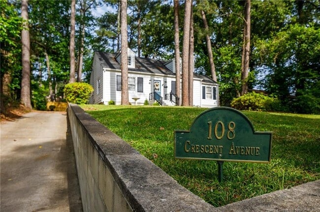 Building Photo - 108 Crescent Ave