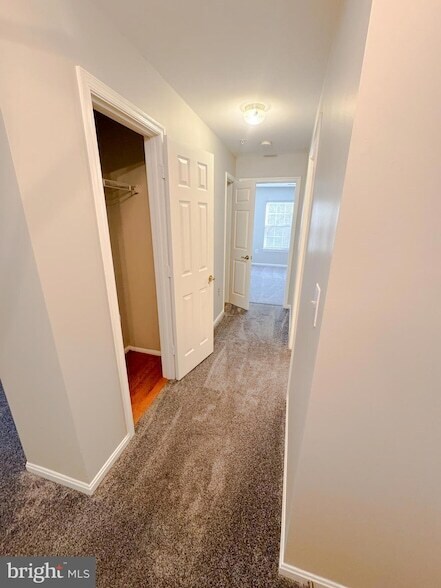 Building Photo - 6500 Lake Park Dr