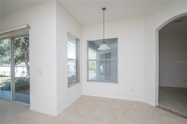 Building Photo - 14780 Edgemere Dr