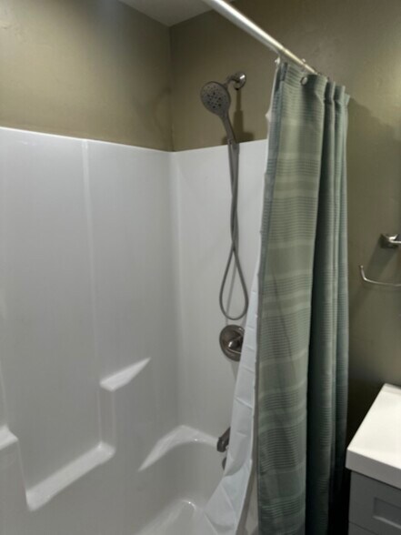 Building Photo - 1309 Michigan Ave