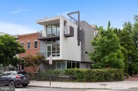 Building Photo - 1024 W St NW