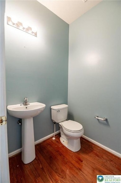 Building Photo - 955 King Way
