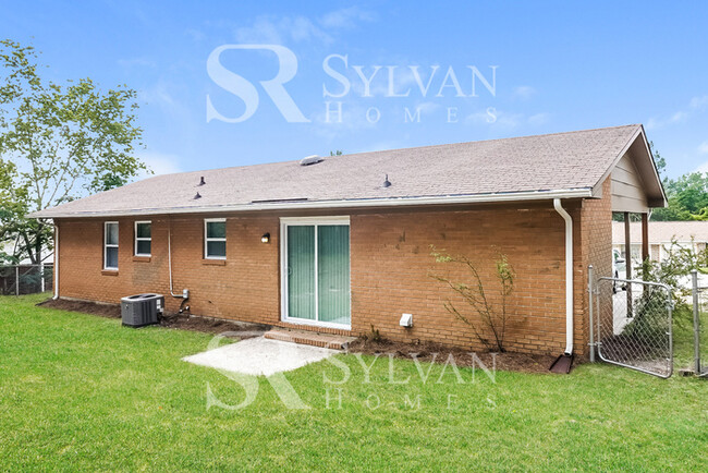Building Photo - The Lifestyle You Deserve.