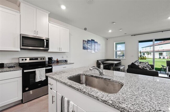 Building Photo - 4534 Small Creek Rd