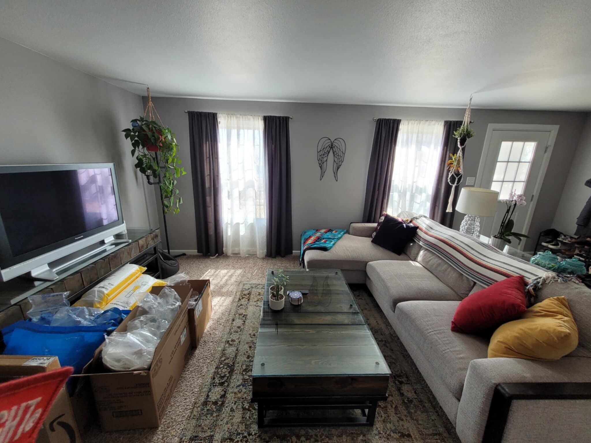 Living Room - Main Level - 1214 Cree Dr