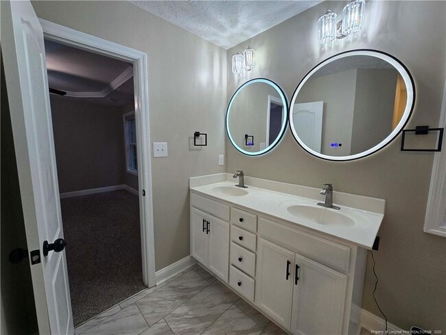 Building Photo - 501 Mildenhill Rd