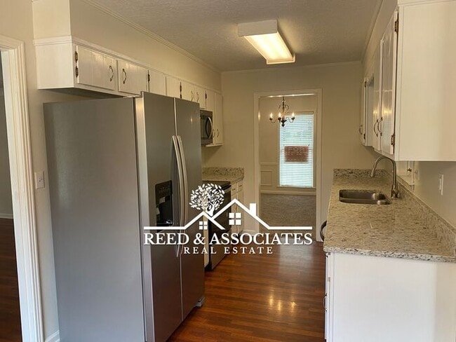 Building Photo - Spacious: 4 Bedroom in Germantown!