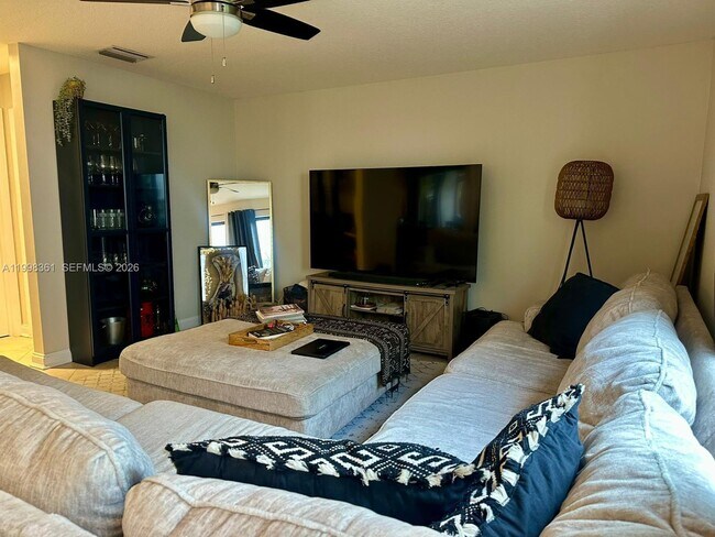 Building Photo - 2089 Augusta