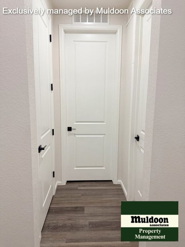 Building Photo - Like new home on the Northside of Pueblo!