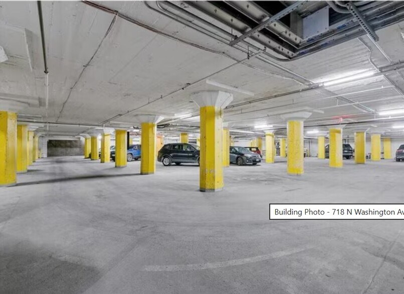 Building Photo - 718 Washington Ave N