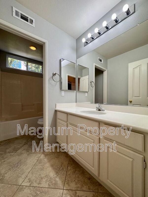 Building Photo - 41713 Niblick Rd