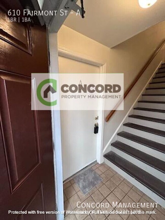 Building Photo - 610 Fairmont St