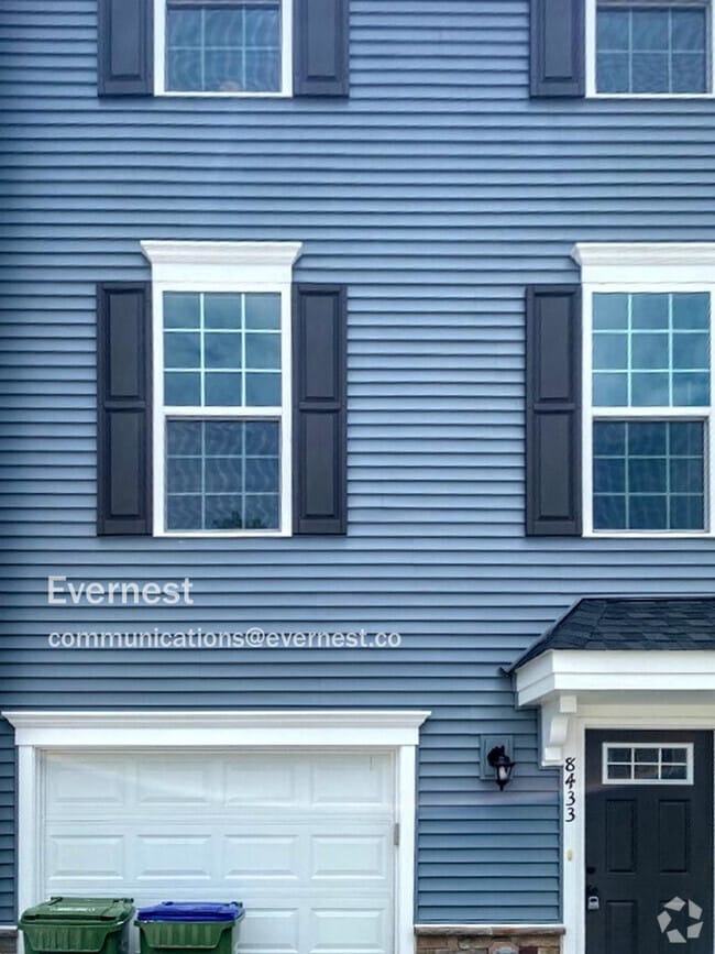Building Photo - 8433 Devries Ln