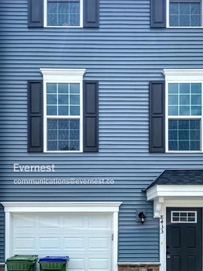 Building Photo - 8433 Devries Ln