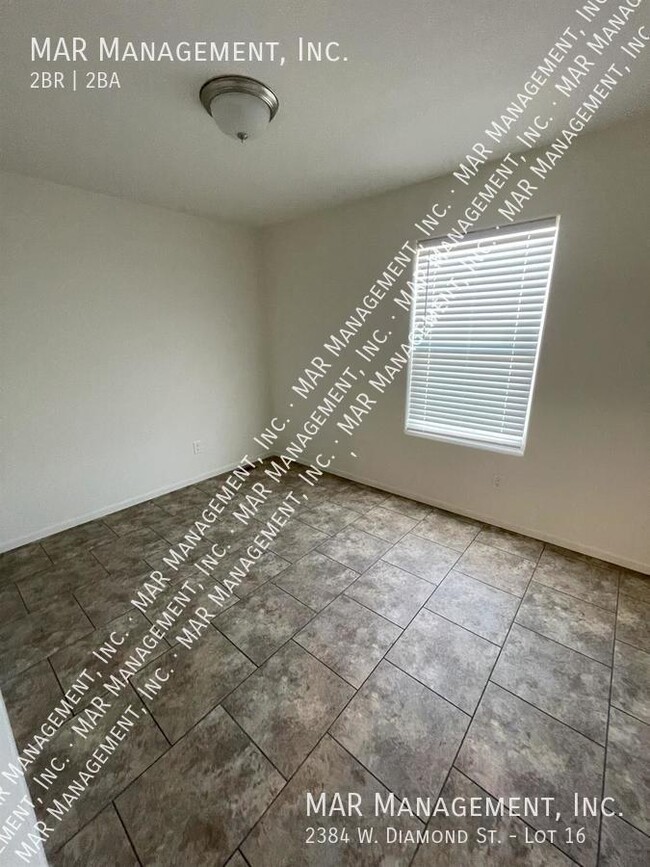 Building Photo - 2384 W Diamond St