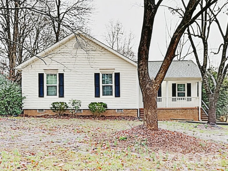 Building Photo - 9223 Shackleford Terrace