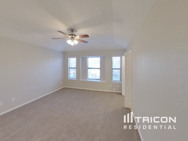 Building Photo - 1616 Woodhall Way