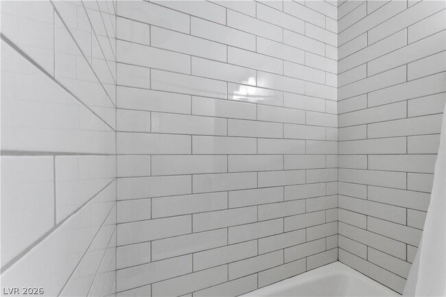 Building Photo - 105 Marigold Ln