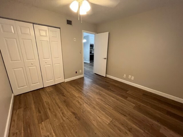 Secondary Bedroom - 6499 Chasewood Dr