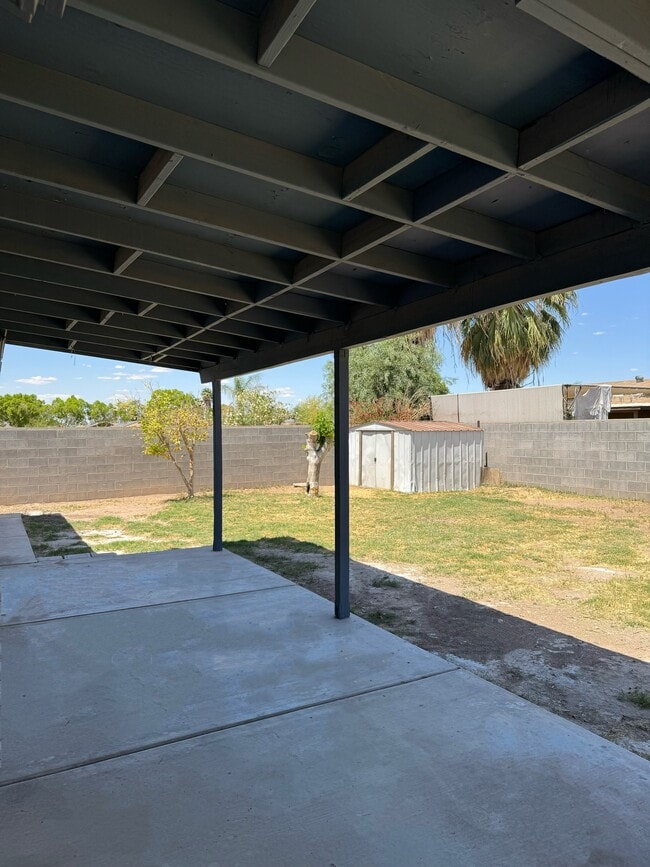 Building Photo - 4564 W 19th St
