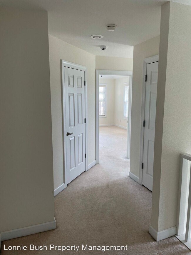 Building Photo - 4 br, 3.5 bath House - 532 22 1/2 Street