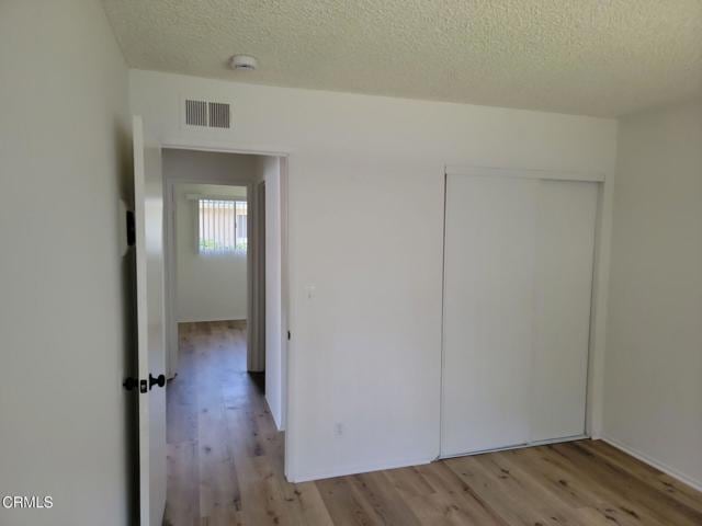 Building Photo - 2571 Sextant Ave