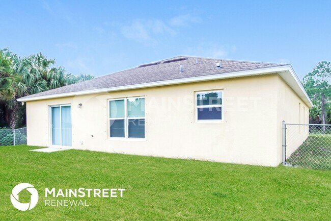 Building Photo - 3051 Fitzpatrick Ave