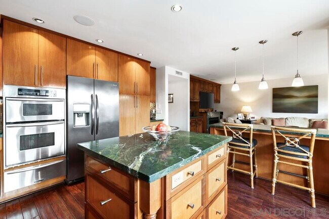 Building Photo - 6129 La Flecha