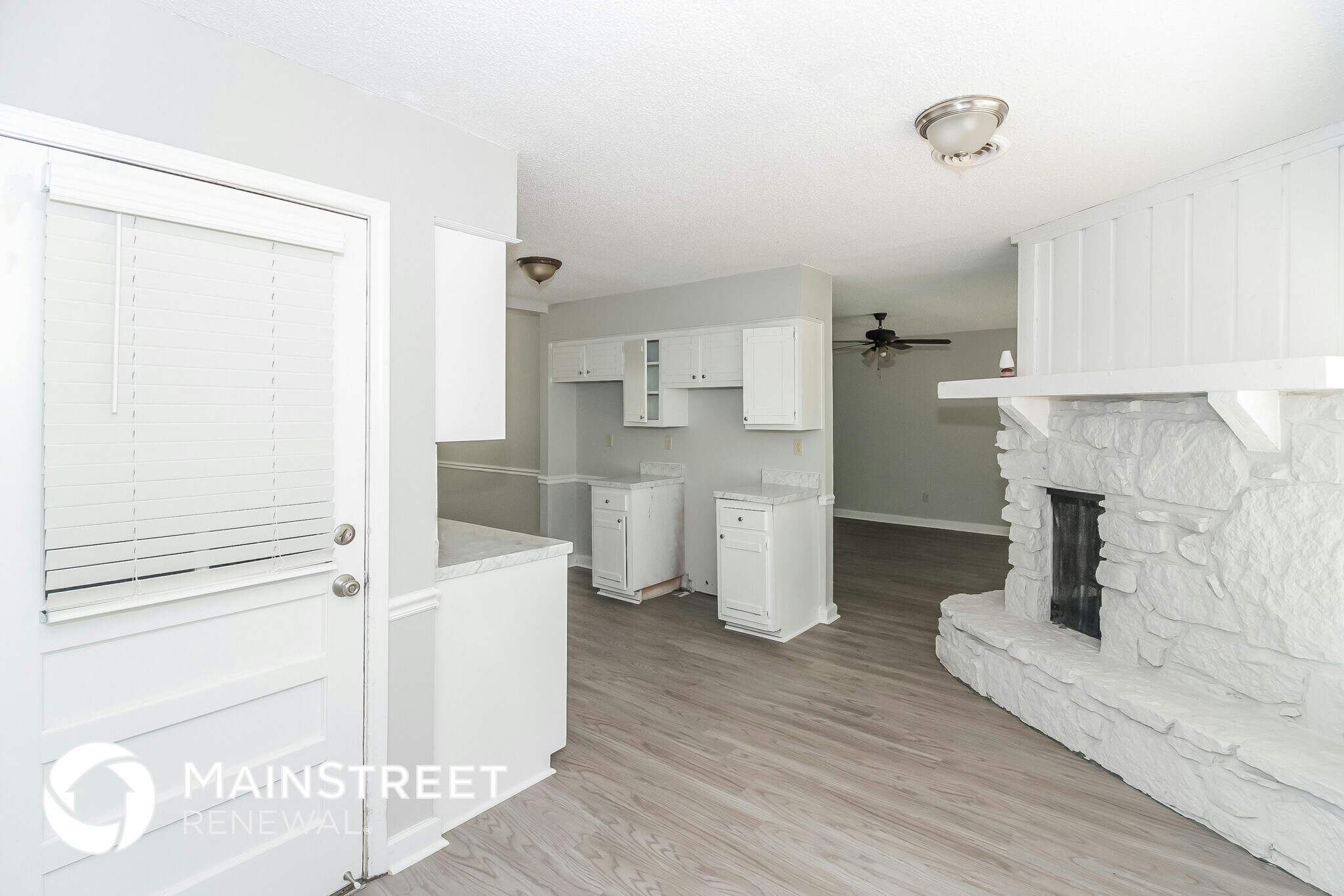 Building Photo - 3552 Kirby Terrace Dr