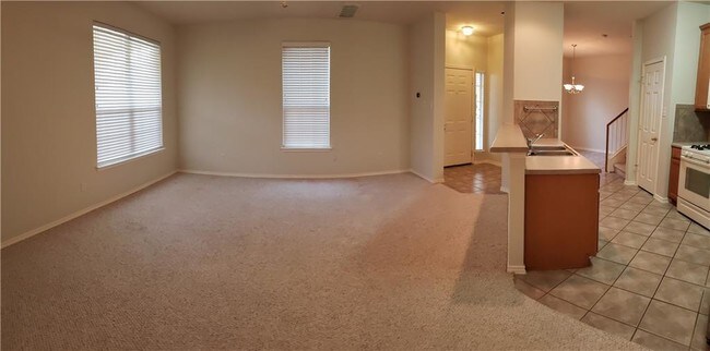 Building Photo - 1900 Scofield Ridge Pkwy