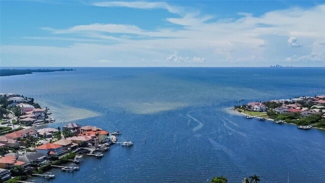 Building Photo - 6337 Cocoa Ln