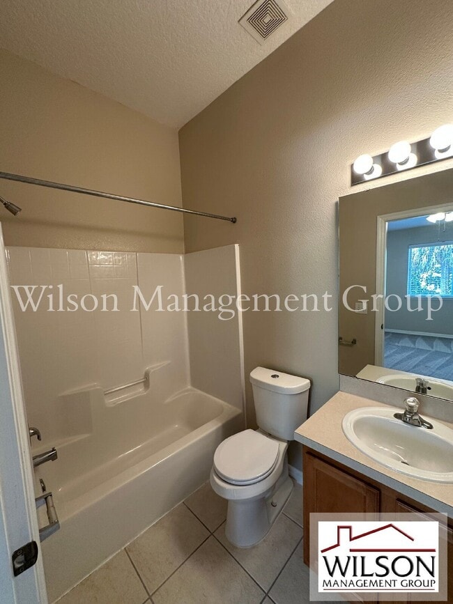 Building Photo - 538 Wilton Cir