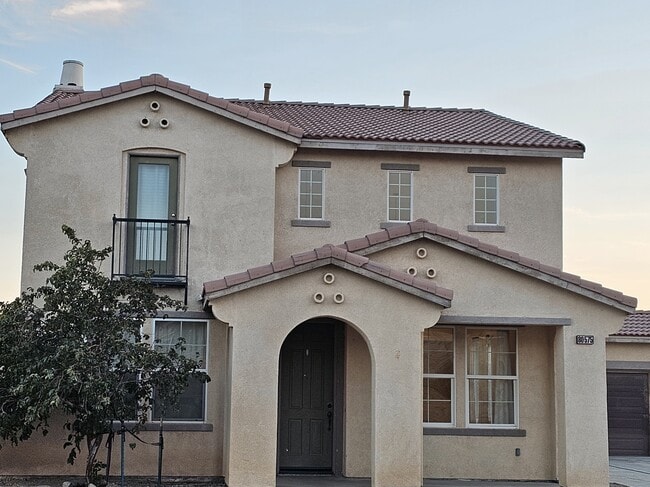 Primary Photo - 80575 Stortford Avenue