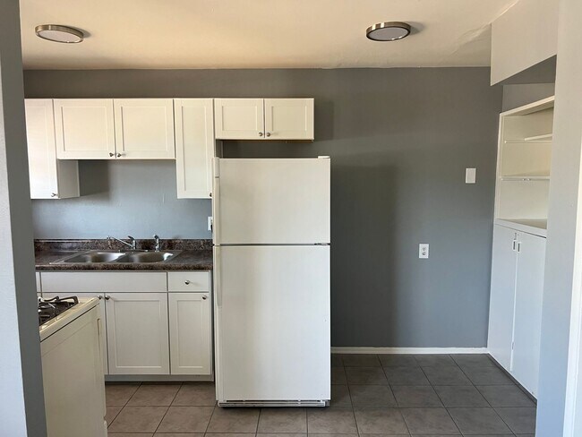 Interior Photo - Kenneth Place