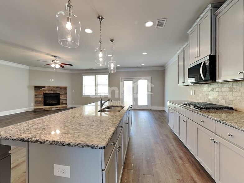 Building Photo - 199 High Trail Pass