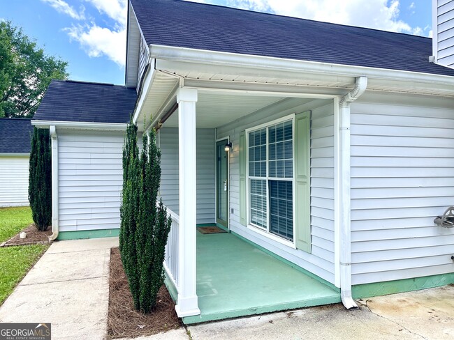 Building Photo - 6619 Saganaw Dr