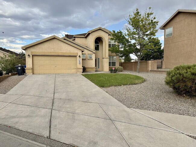Building Photo - Single Family Home