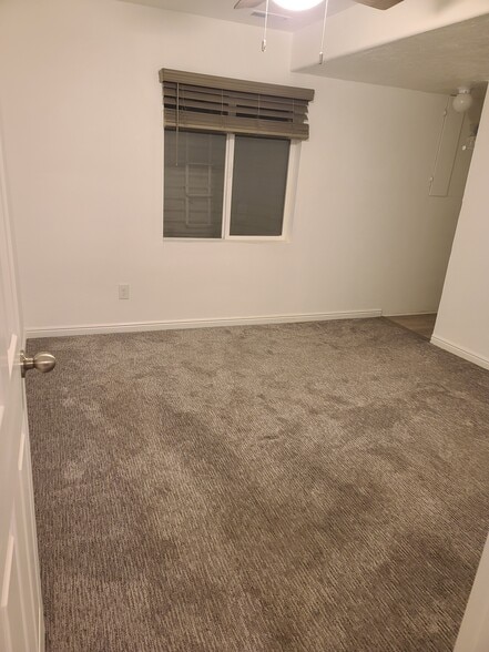 Building Photo - 154 Aparicio Dr