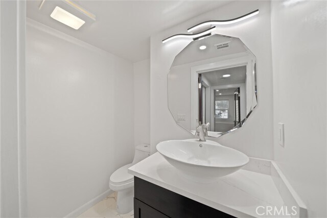 Building Photo - 932 S Shenandoah St