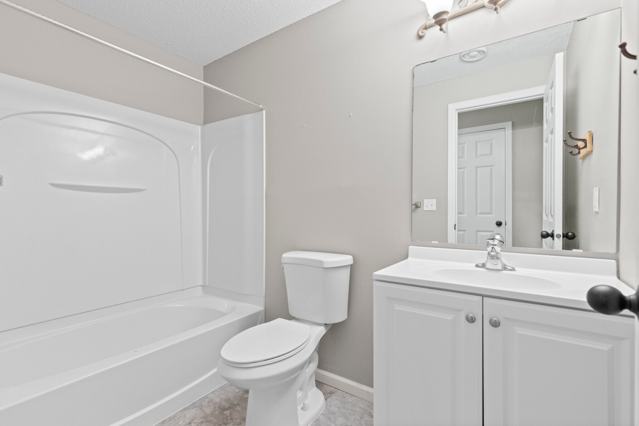 Building Photo - 15734 Porchlight Ln