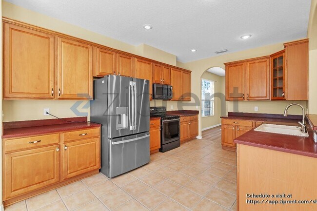 Building Photo - 18233 Cypress Haven Dr