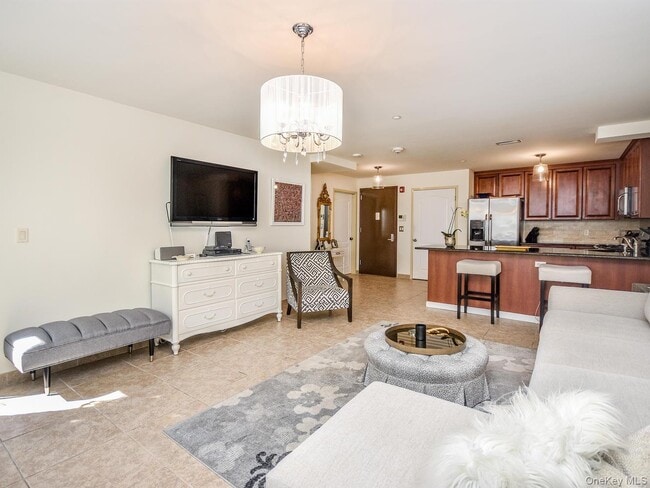 Building Photo - 200 Carney St