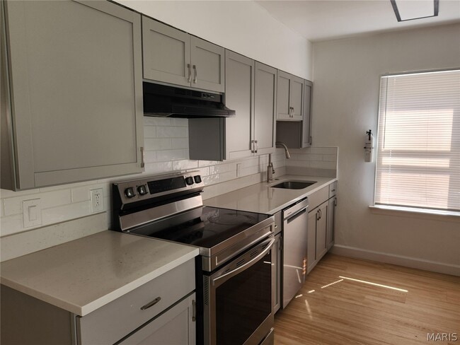 Building Photo - 132 Deane Ct