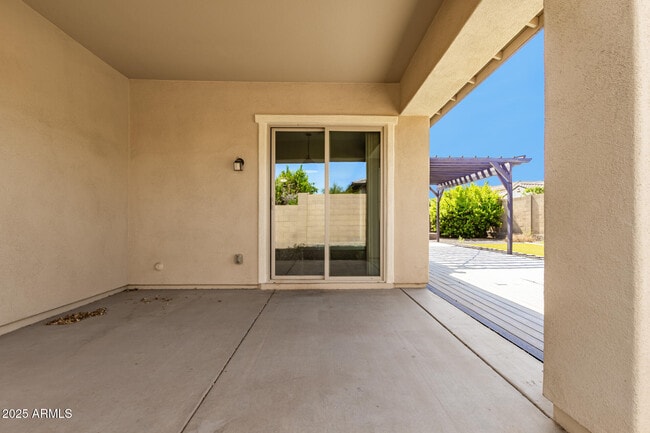 Building Photo - 14762 W Georgia Dr